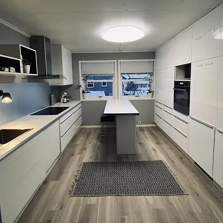 Stort Og Flott Hus Pa Tyholt Trondheim